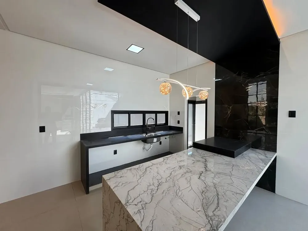Casa, 4 quartos, 238 m² - Foto 7