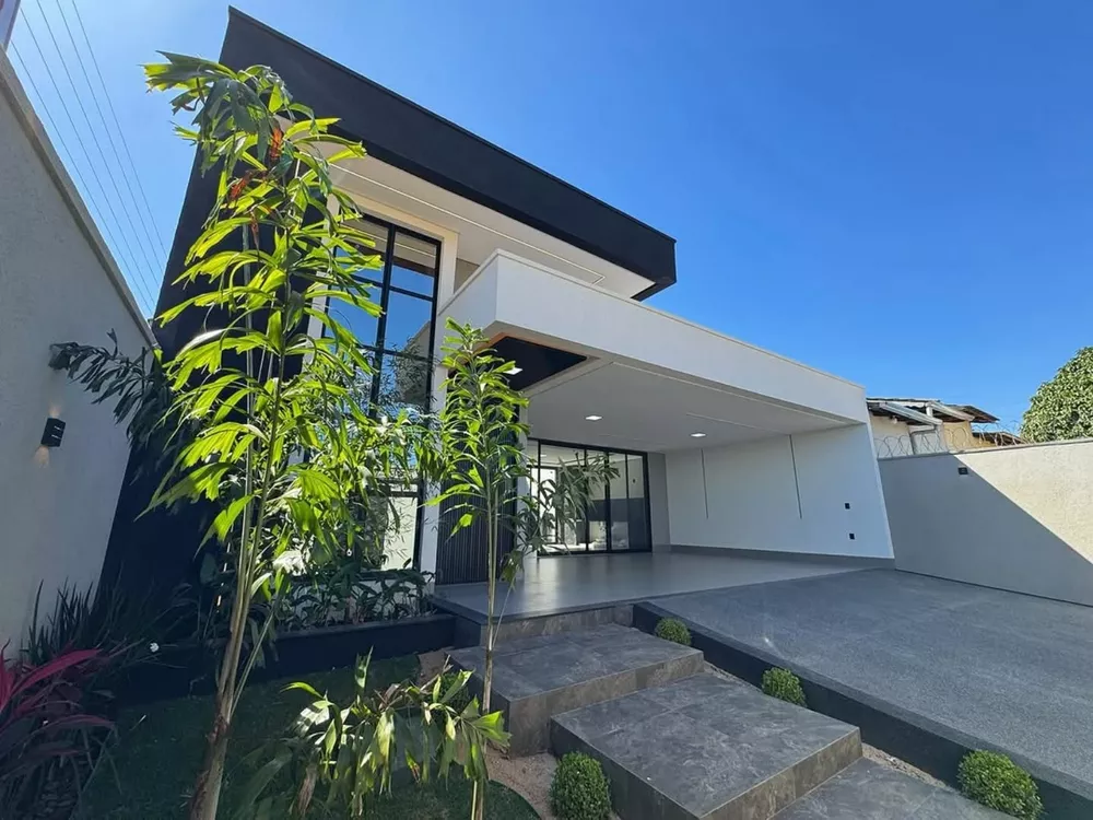 Casa, 4 quartos, 238 m² - Foto 1