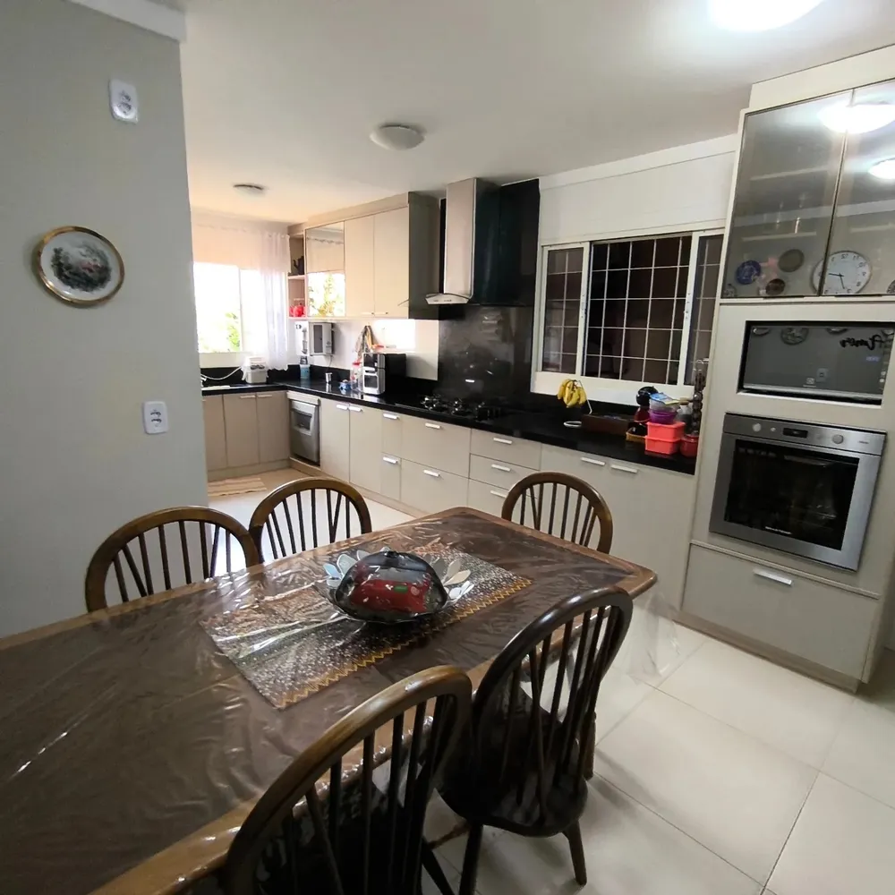 Casa, 5 quartos, 220 m² - Foto 6