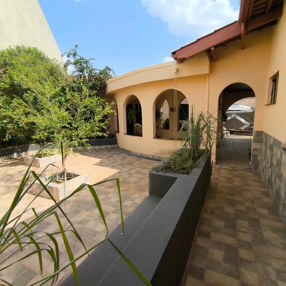 Casa, 5 quartos, 220 m² - Foto 8
