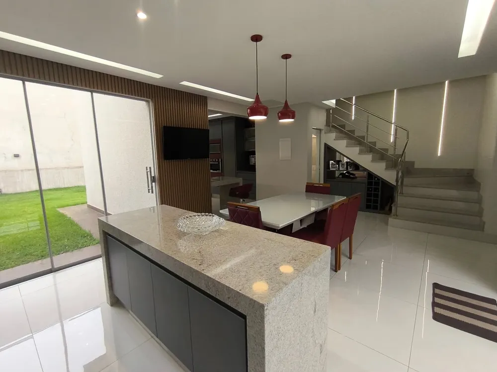Casa, 3 quartos, 210 m² - Foto 14
