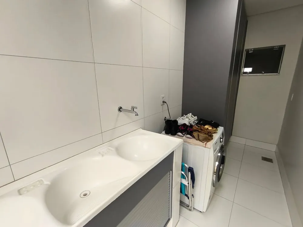 Casa, 3 quartos, 210 m² - Foto 10
