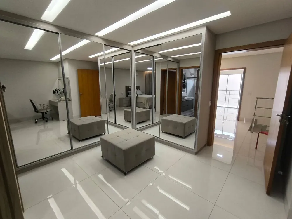 Casa, 3 quartos, 210 m² - Foto 3