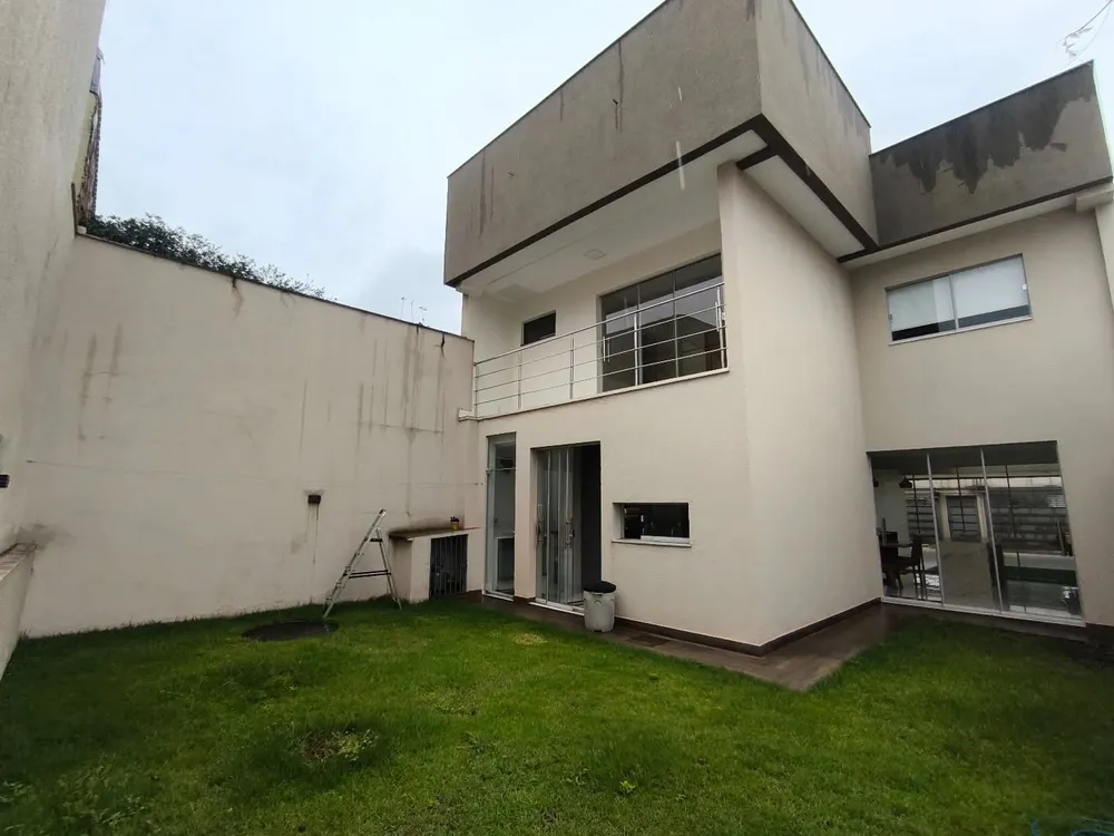 Casa, 3 quartos, 210 m² - Foto 8