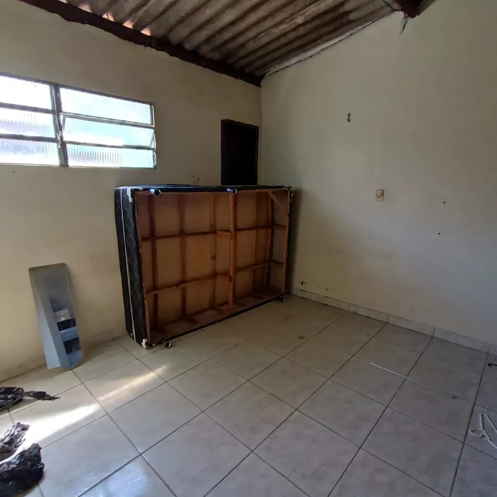 Casa, 8 quartos, 200 m² - Foto 1