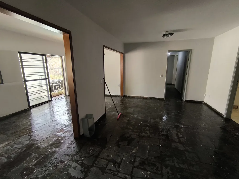 Casa, 4 quartos, 300 m² - Foto 13