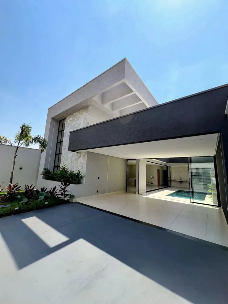 Casa, 3 quartos, 200 m² - Foto 1