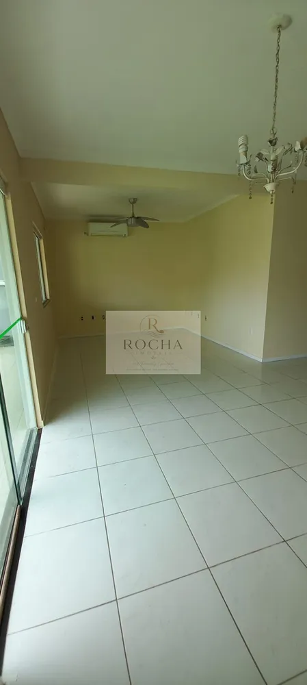 Casa, 3 quartos, 132 m² - Foto 2