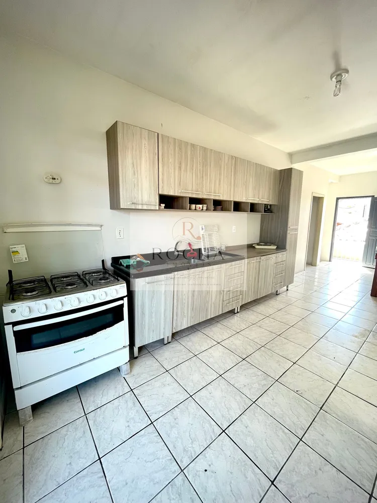 Sobrado, 5 quartos, 280 m² - Foto 2
