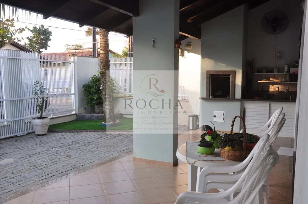 Casa, 4 quartos, 300 m² - Foto 3