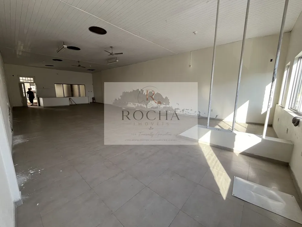 Prédio Inteiro, 200 m² - Foto 1