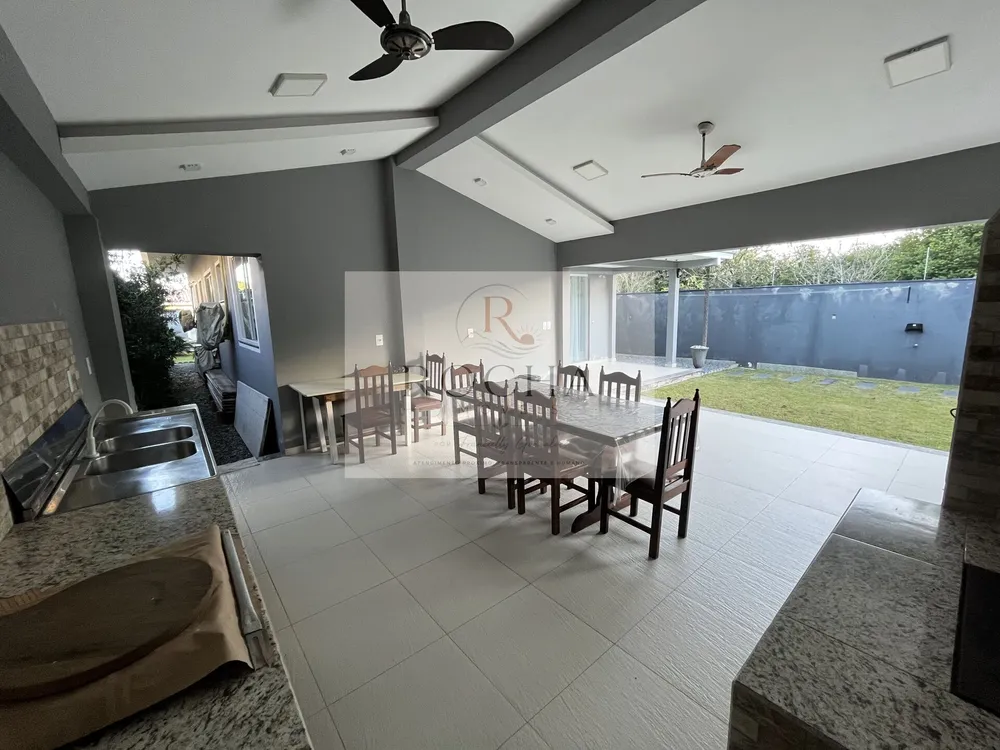 Casa, 3 quartos, 210 m² - Foto 11