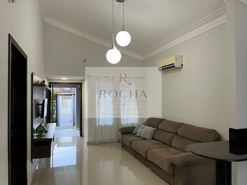 Casa, 3 quartos, 210 m² - Foto 1