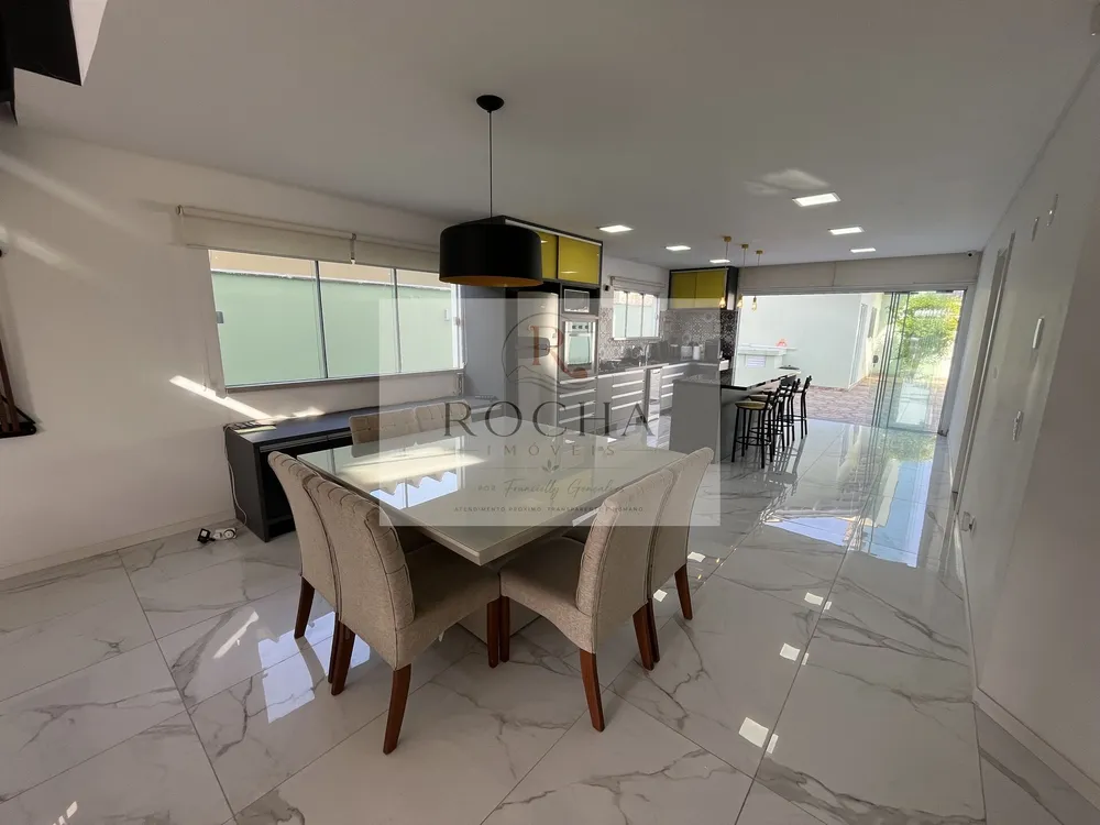 Casa, 3 quartos, 283 m² - Foto 3