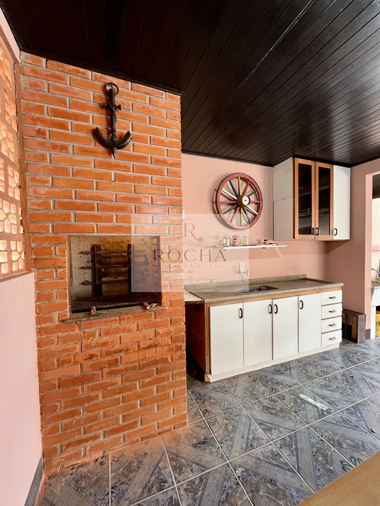 Casa, 3 quartos, 209 m² - Foto 4