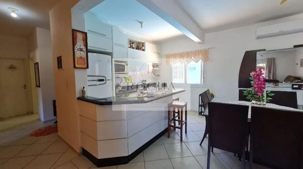Casa, 5 quartos, 201 m² - Foto 2