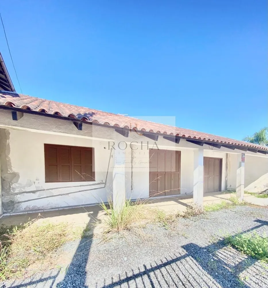 Casa, 2 quartos, 152 m² - Foto 1
