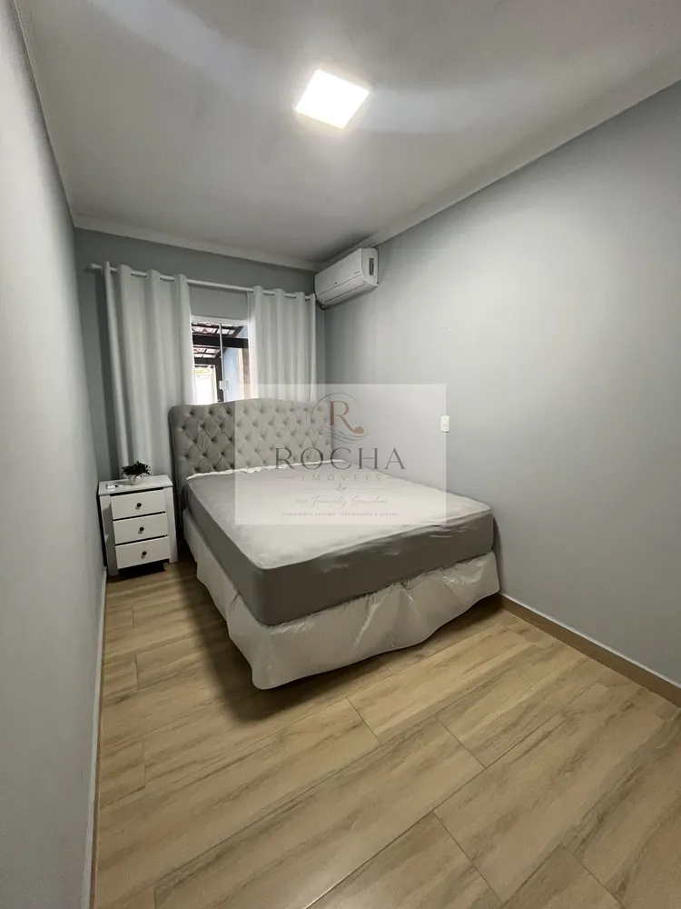 Casa, 3 quartos, 252 m² - Foto 5