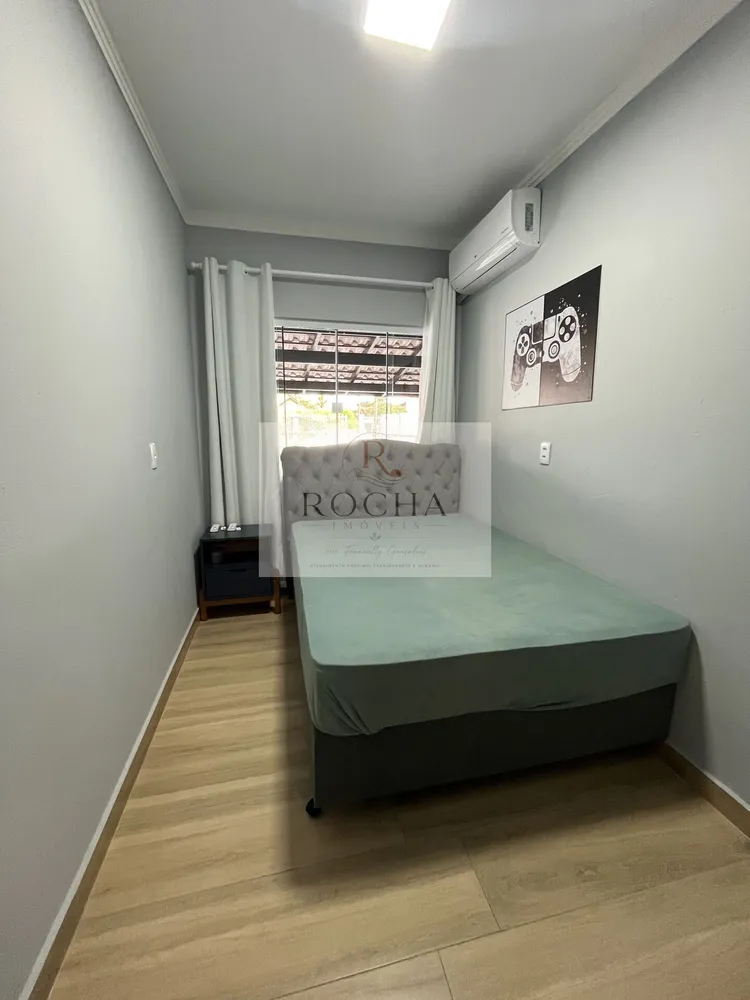 Casa, 3 quartos, 252 m² - Foto 3