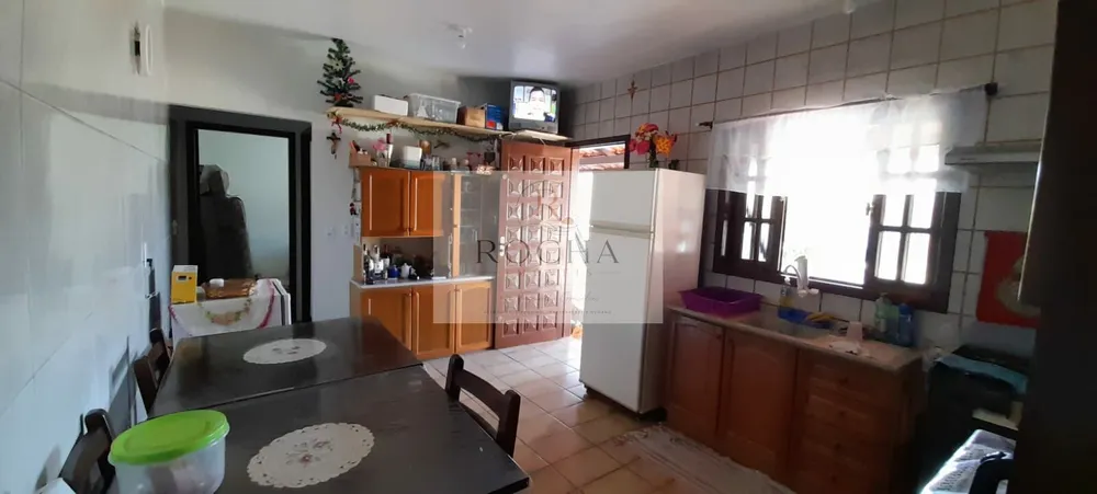 Casa, 2 quartos, 252 m² - Foto 8