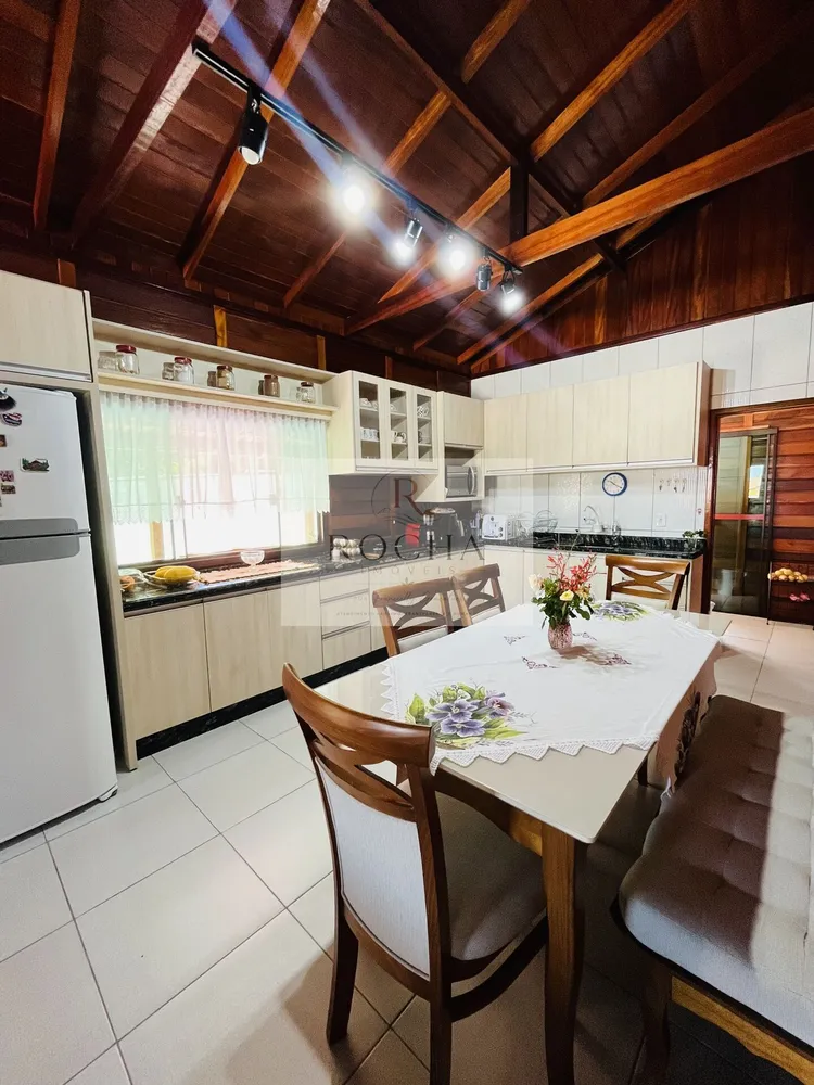 Casa, 3 quartos, 163 m² - Foto 4