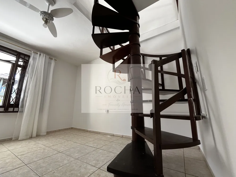 Casa, 6 quartos, 230 m² - Foto 6