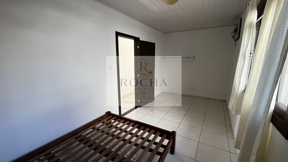 Casa, 6 quartos, 230 m² - Foto 11