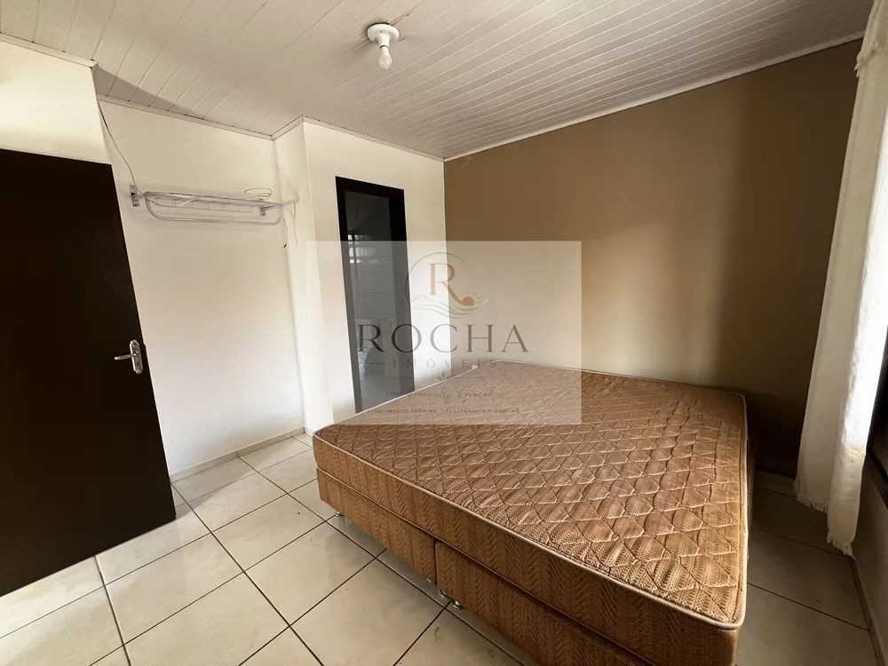 Casa, 6 quartos, 230 m² - Foto 8