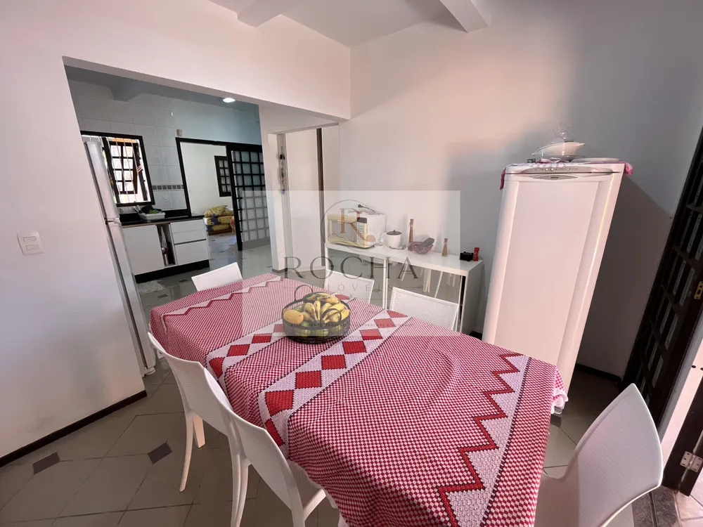 Casa, 4 quartos, 230 m² - Foto 4