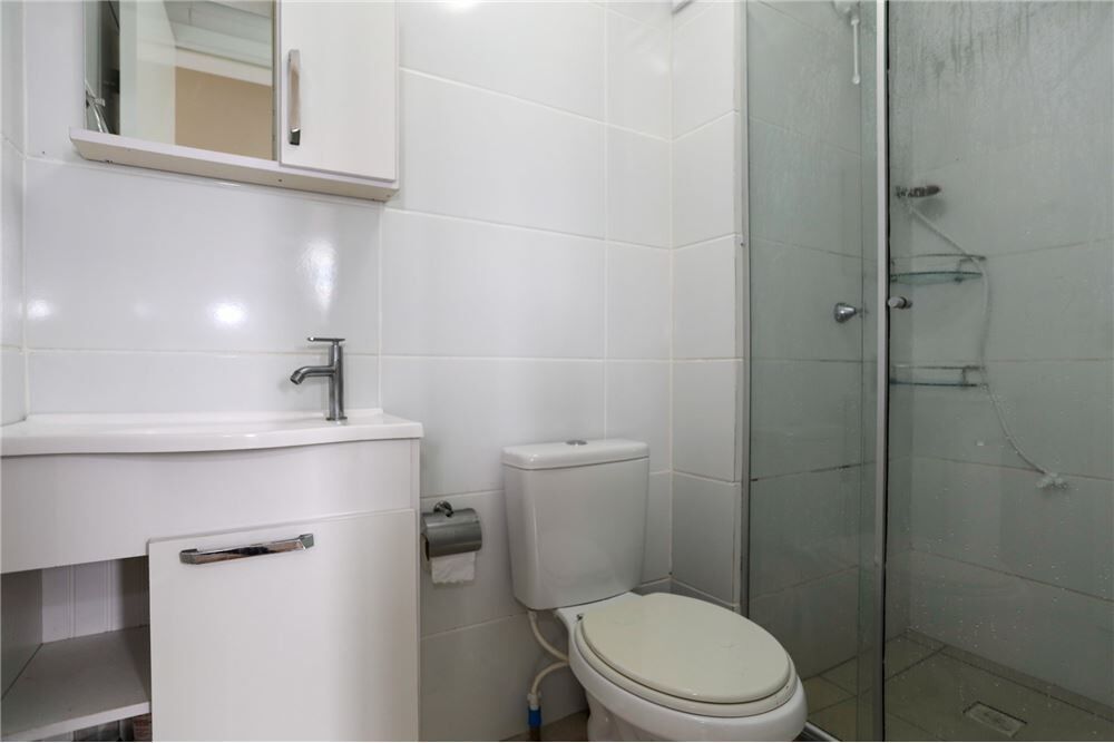 Apartamento à venda com 2 quartos, 45m² - Foto 2