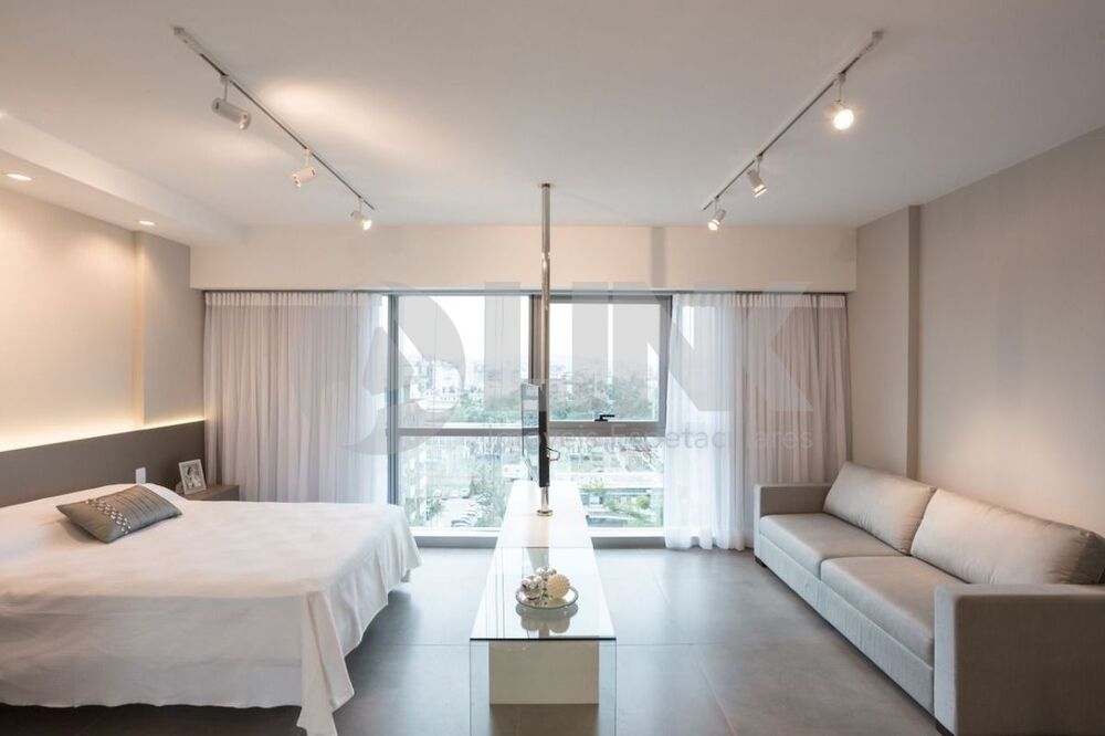Apartamento à venda com 1 quarto, 38m² - Foto 1