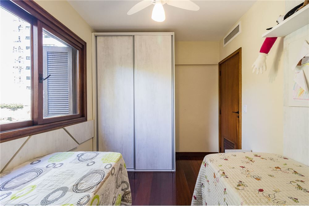 Apartamento, 3 quartos, 258 m² - Foto 7