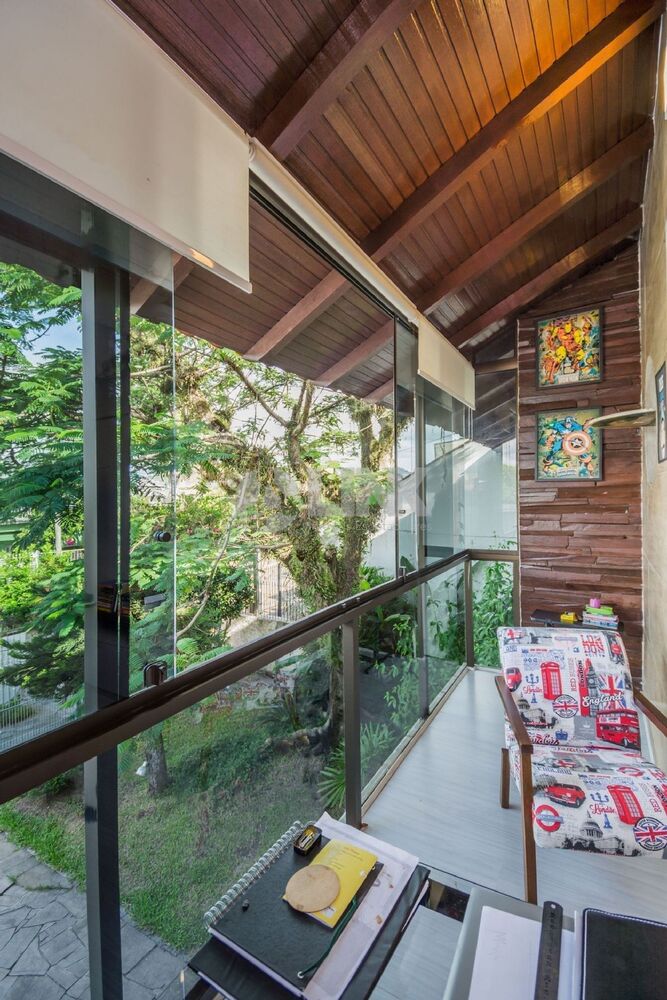 Casa, 4 quartos, 240 m² - Foto 3