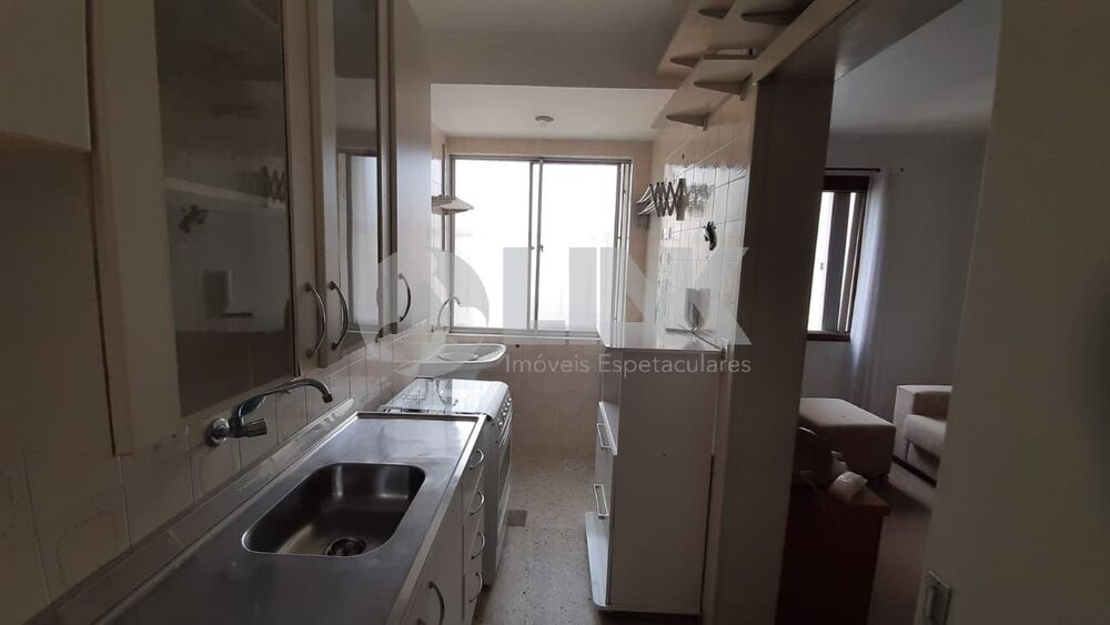 Apartamento à venda com 1 quarto, 37m² - Foto 1