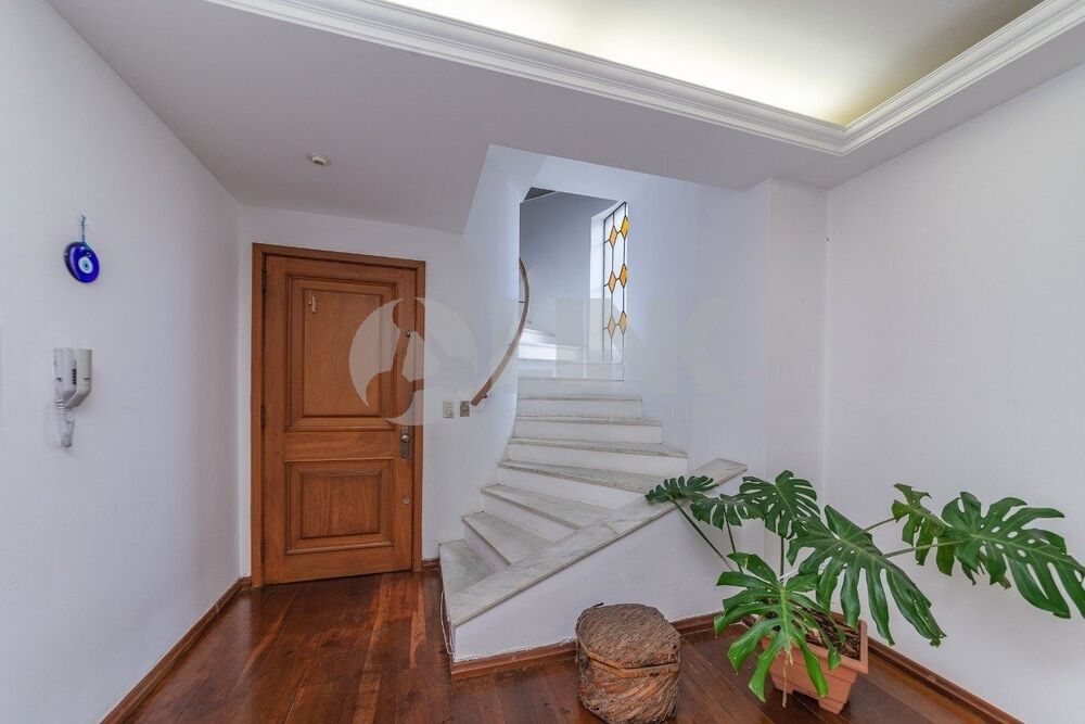 Cobertura à venda com 2 quartos, 150m² - Foto 9