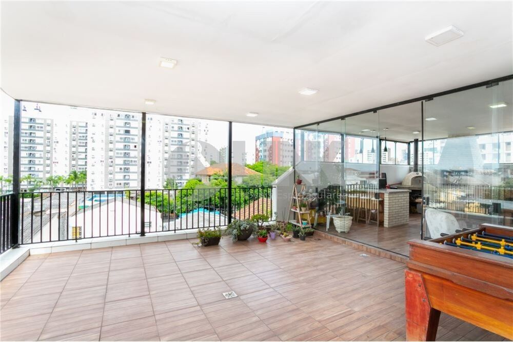 Cobertura à venda com 4 quartos, 260m² - Foto 3
