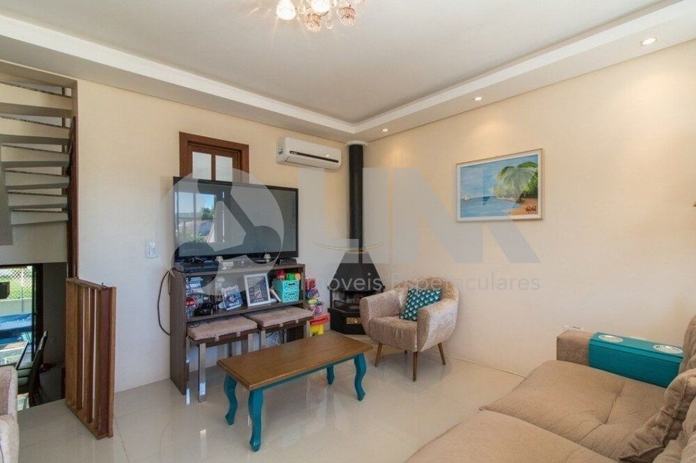 Casa à venda com 3 quartos, 181m² - Foto 2