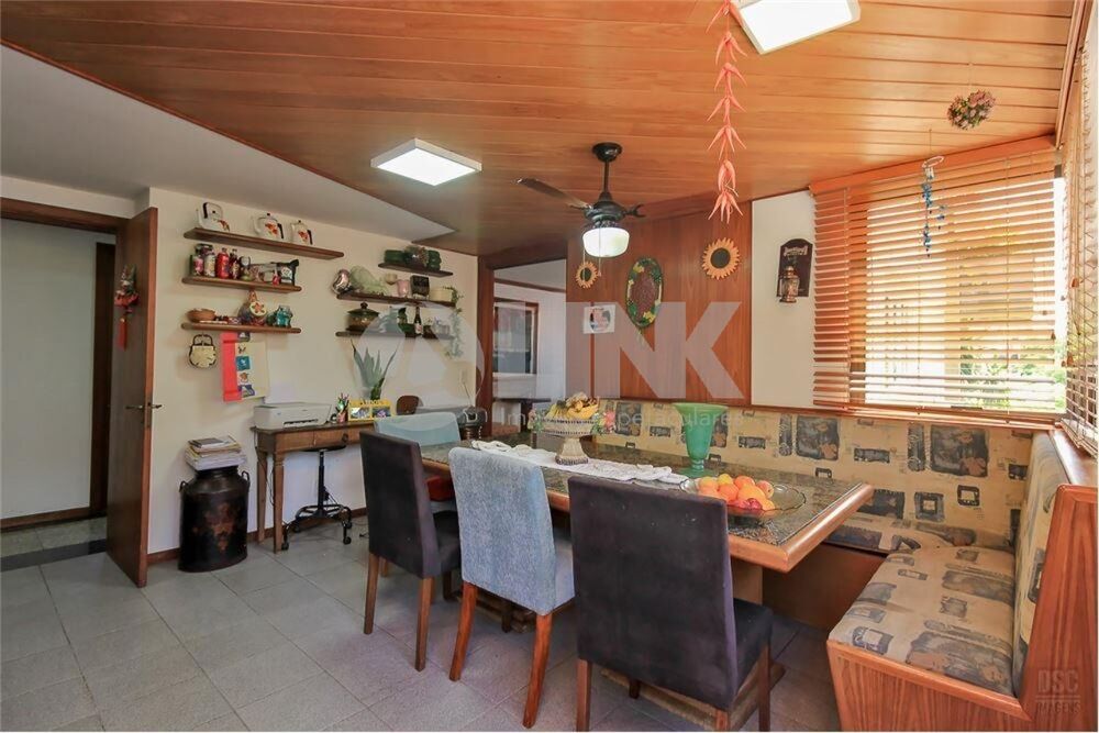 Apartamento, 4 quartos, 217 m² - Foto 2