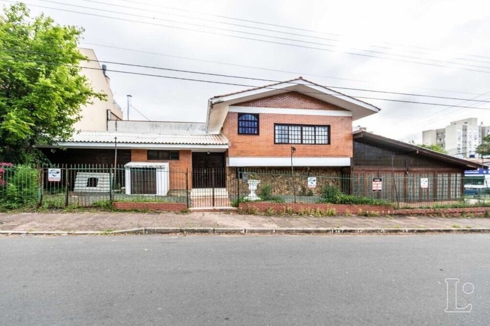 Prédio Inteiro à venda, 350m² - Foto 1