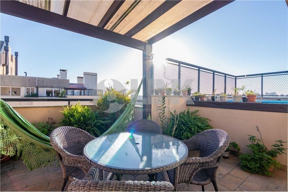 Cobertura à venda com 3 quartos, 200m² - Foto 6