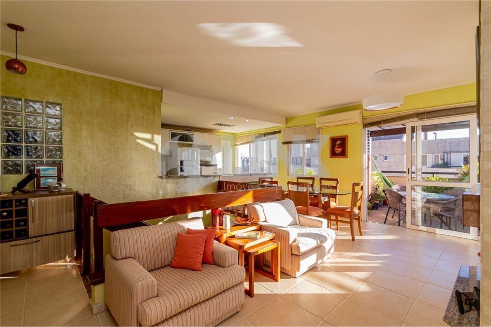 Cobertura à venda com 3 quartos, 200m² - Foto 3