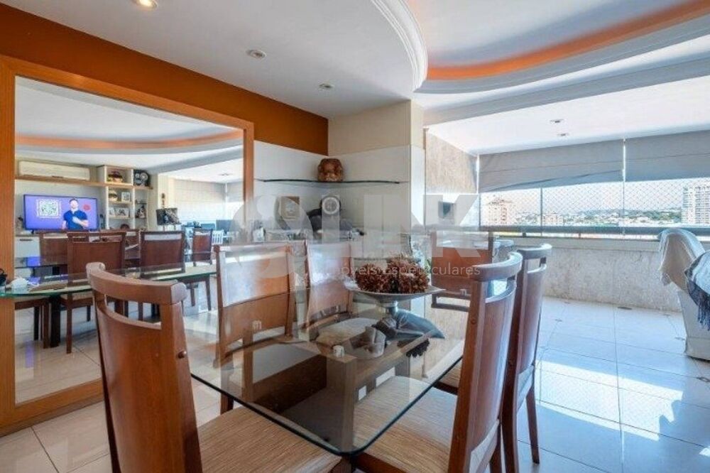 Apartamento à venda com 3 quartos, 124m² - Foto 4