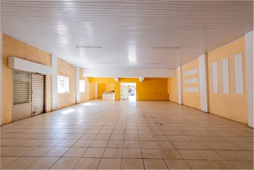 Loja-Salão, 108 m² - Foto 1