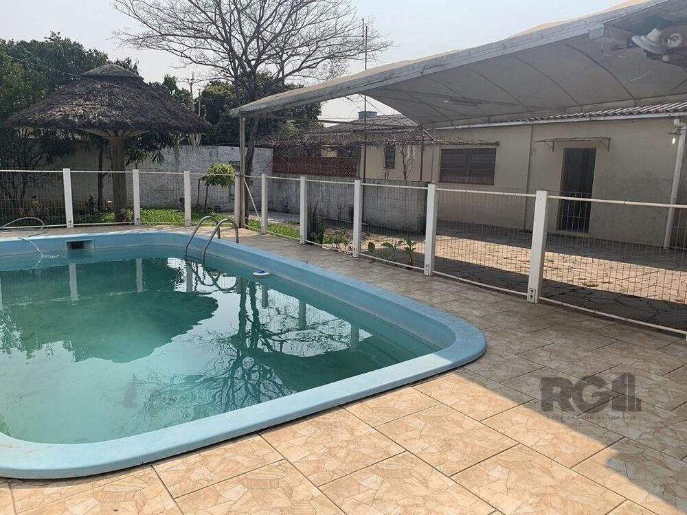 Casa à venda com 3 quartos - Foto 1