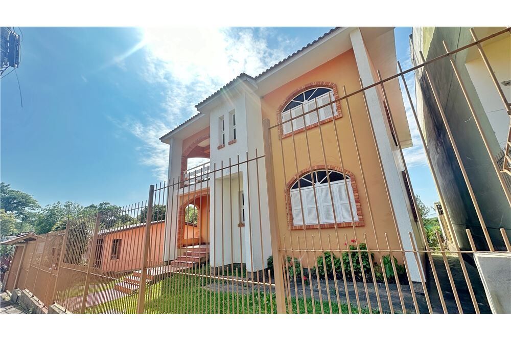 Casa à venda com 3 quartos - Foto 2