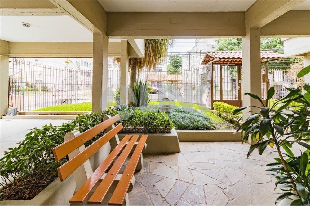 Apartamento à venda com 2 quartos, 76m² - Foto 28