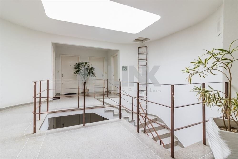 Apartamento à venda com 2 quartos, 76m² - Foto 27