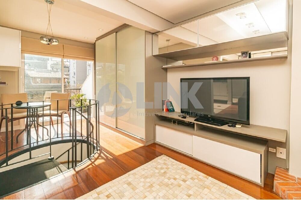 Cobertura à venda com 1 quarto, 80m² - Foto 2