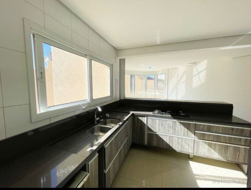 Apartamento à venda com 4 quartos, 193m² - Foto 8