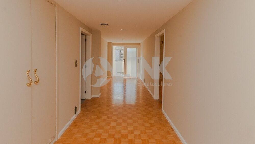Apartamento à venda com 3 quartos, 381m² - Foto 6